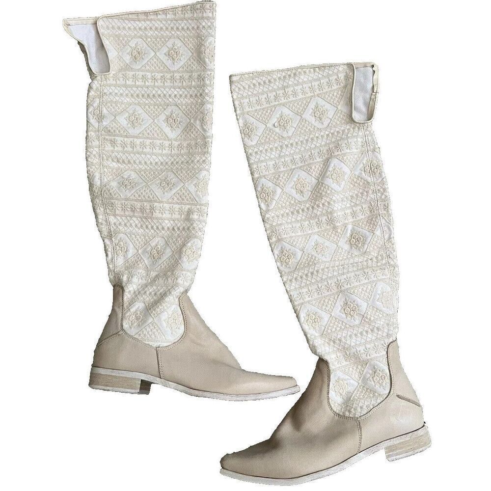 Free People Bren Slouch Ecru Western Pull On Boots New 38 US 8 - Picture 4 of 5